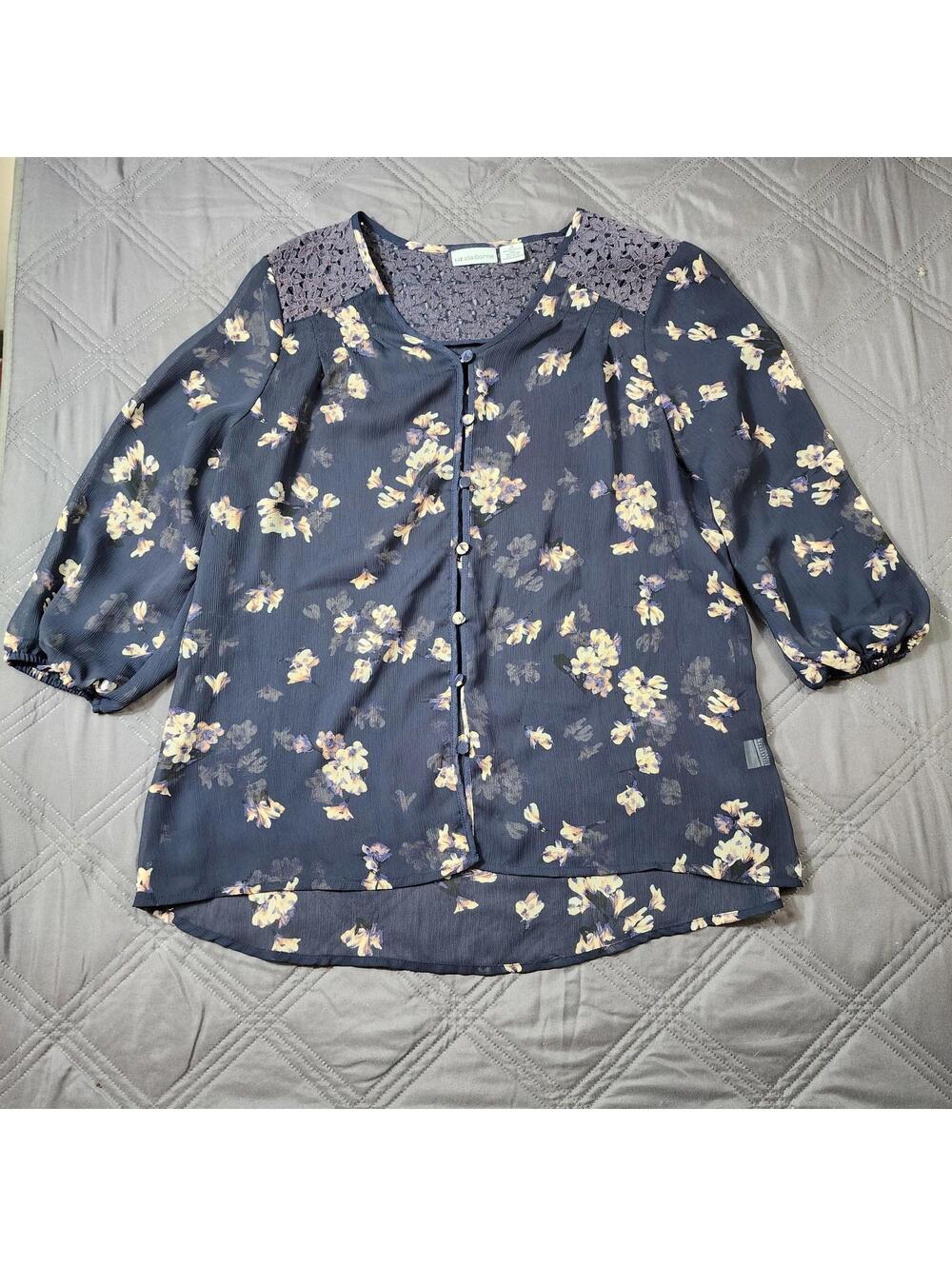 Liz Claiborne Womens Sheer Navy Blue Floral 3/4 Sleeve Medium Boho Chic Workwear